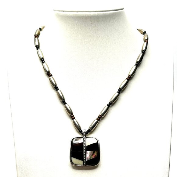 Vintage Jack Woolsey Silver Inlay Pendant Necklace—MOP, Onyx, Jasper, Bone—EUC - Picture 9 of 11